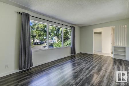7 MARION CRESCENT, St. Albert, Alberta T8N 1L1, Canada