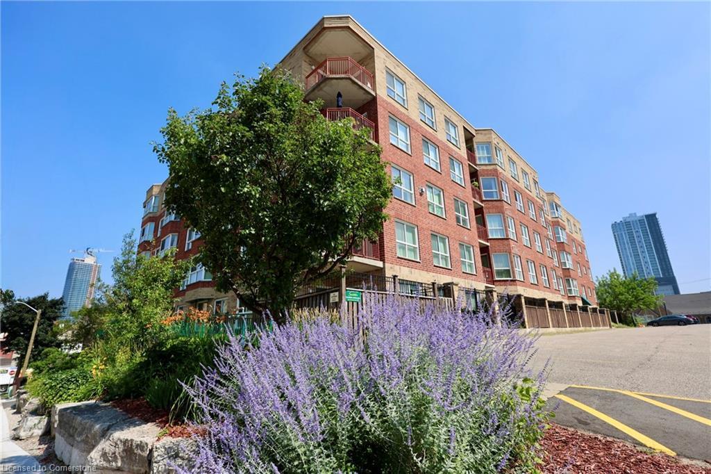 20 ST GEORGE STREET, Kitchener, Онтарио N2G 2S7, Канада