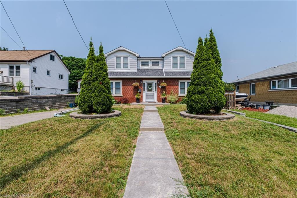 97 WALNUT STREET, Brantford, Ontario N3T 1H3, Canada