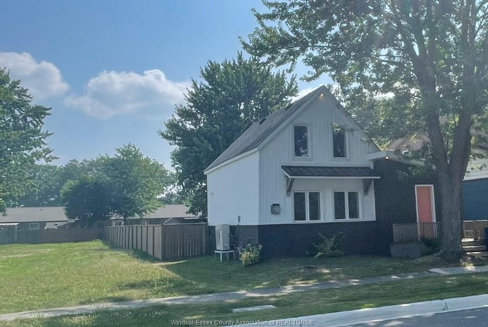 6 ELLA STREET NORTH, Tilbury, Ontario N0P 2L0, Kanada