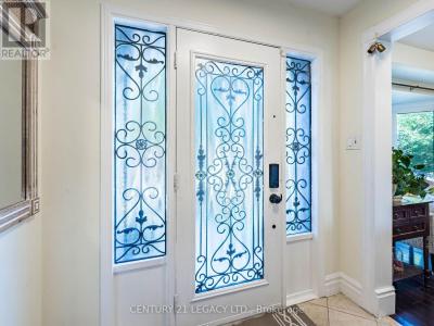 22 MAYFLOWER STREET, Whitby (blue Grass Meadows), Онтарио L1N 8A9, Канада