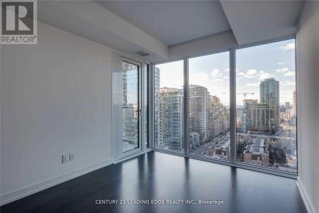 19 WESTERN BATTERY ROAD, Toronto (niagara), Ontario M6K 0E3, Canada
