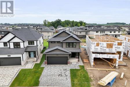 1331 BUSH HILL LINK AVENUE, London North (north S), Ontario N6G 0X6, Canada