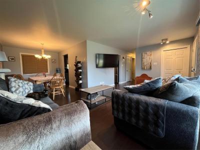 242 5TH AVENUE SOUTHWEST, Minnedosa, Manitoba R0J 1E0, Canada
