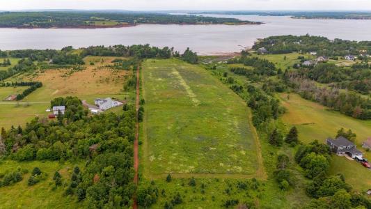 ACREAGE BURGE LANE, Stratford, Prince Edward Island C1B 1M7, Canada