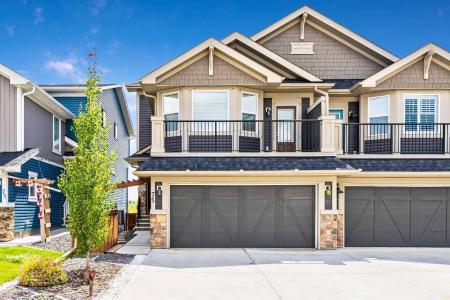 75 FIRESIDE CRESCENT, Cochrane, Alberta T4C 2L4, Canada