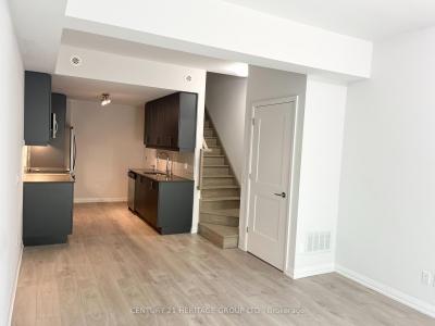 1020 PORTAGE PARKWAY, Vaughan, Ontario L4K 0K3, Canada