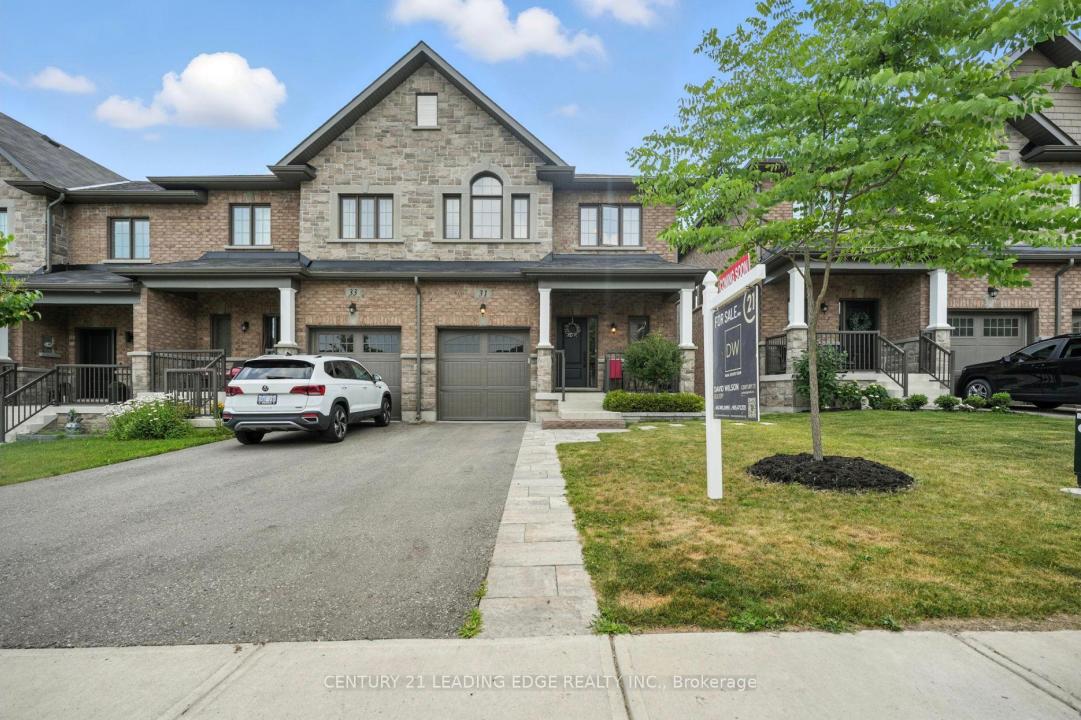 31 GORD MATTHEWS WAY, Uxbridge, أونتاريو L9P 0E9, كندا 