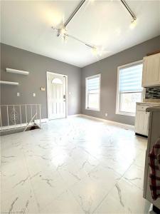34 BRUNSWICK STREET, Brantford, Ontario N3T 1G1, Canada