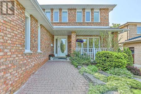 382 RAYMERVILLE DRIVE, Markham (raymerville), Ontario L3P 6M1, Canada