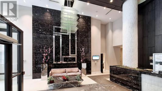 9201 YONGE STREET, Richmond Hill (langstaff), אונטריו L4C 1H9, קנדה
