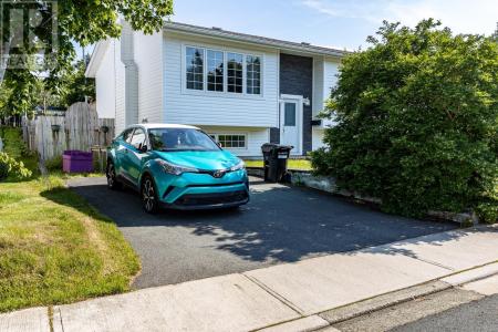 16 BRAEMERE STREET, St. John's, Nowa Fundlandia I Labrador A1A 3B5, Kanada