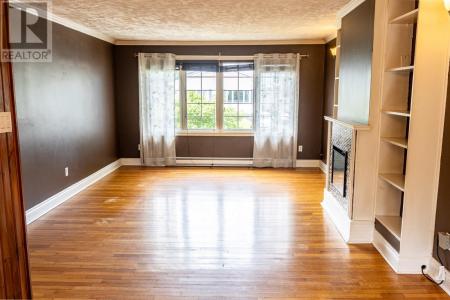 16 BRAEMERE STREET, St. John's, Nowa Fundlandia I Labrador A1A 3B5, Kanada