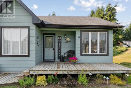 8 AGNES STREET, Oro-medonte (moonstone), Ontario L0K 1N0, Canadá