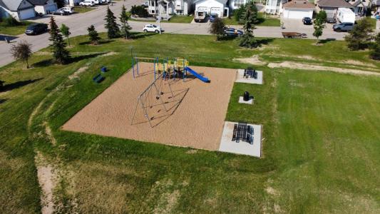 11906 106A STREET, Grande Prairie, Alberta T8V 7N5, CANADÁ