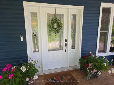 635 CHISWICK LINE, Powassan, Ontario P0H 1Z0, Canada