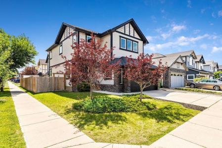 1363 KINGS HEIGHTS ROAD SE, Airdrie, Alberta T4A 0E8, Canada