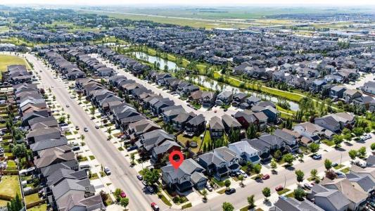 1363 KINGS HEIGHTS ROAD SE, Airdrie, Alberta T4A 0E8, Canada