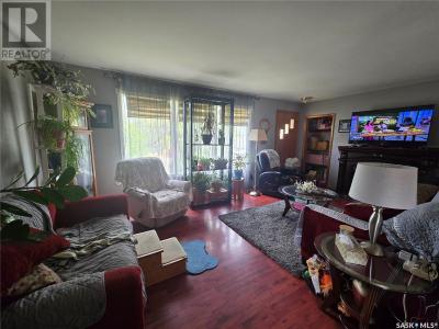 324 SULLIVAN STREET, Stoughton, Saskatchewan S0G 4T0, Canada