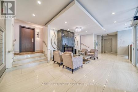 340 WATSON STREET WEST, Whitby (port Whitby), Ontario L1N 9G1, Canada