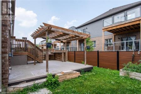 26 POSTMASTER DRIVE, Kitchener, 安大略省 N2R 0J2, 加拿大