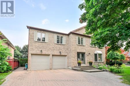 131 REEVE DRIVE, Markham (markham Village), أونتاريو L3P 6C8, كندا