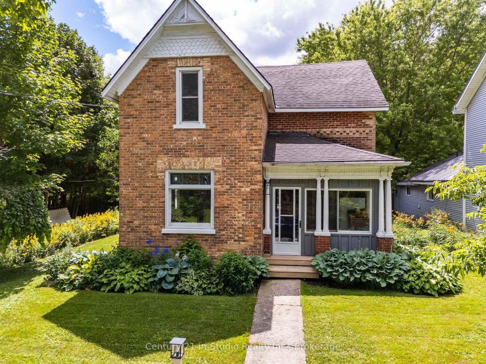 16 PETER STREET, Grey Highlands, أونتاريو N0C 1E0, كندا 