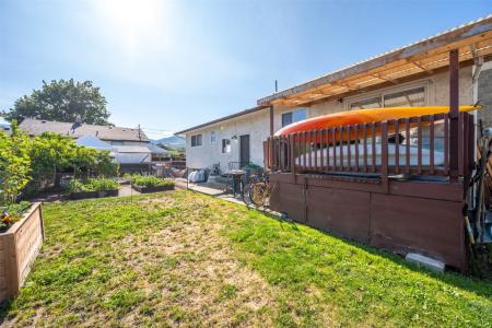 171 HUTH AVENUE, Penticton, Colombia Británica V2A 2Z7, Canadá