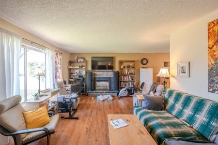171 HUTH AVENUE, Penticton, Colombia Británica V2A 2Z7, Canadá