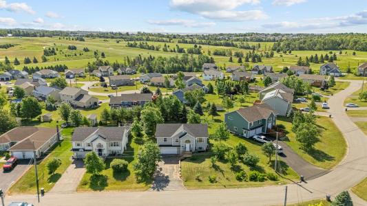 21 HATHEWAY DRIVE, Stratford, Prinz-Edward-Insel C1B 2W6, Kanada
