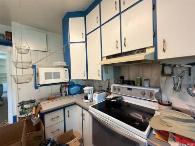 1401 107TH STREET, North Battleford, Saskatchewan S9A 1Z8, Canada