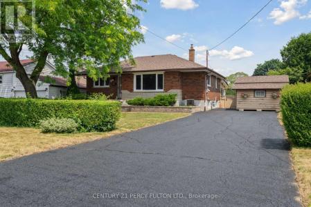 99 KITCHENER ROAD, Toronto (west Hill), Ontario M1E 2X8, Canadá