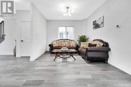 2997 DOYLE DRIVE, London South (south U), Ontario N6M 2G8, Canadá