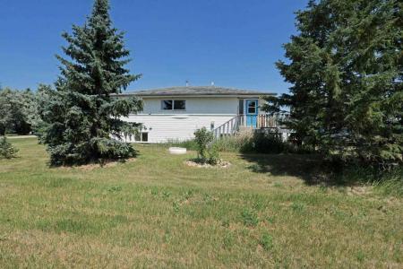 345 3 STREET, Rolling Hills, Alberta T0J 2S0, Canada