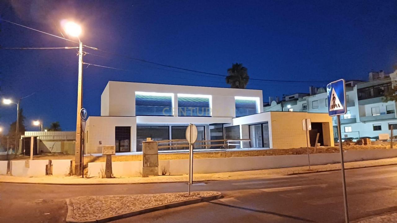 Almada, Сетубал 2820, Португалия