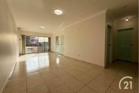 2/5 Lackey Street, Fairfield, NSW 2165, Úc