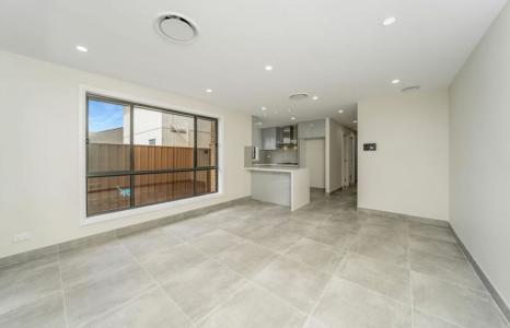 79 Torrens St, Canley Heights, NSW 2166, Australia