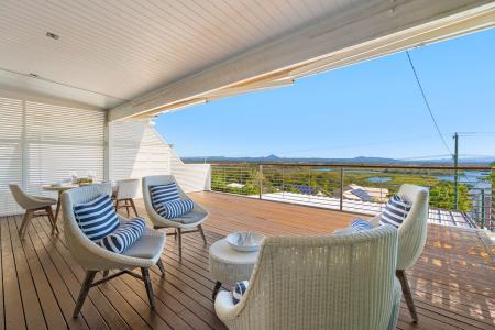 28 Arkana Drive, Noosa Heads, QLD 4567, Australia