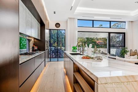 13 Burton Place, Lindfield, NSW 2070, Australia