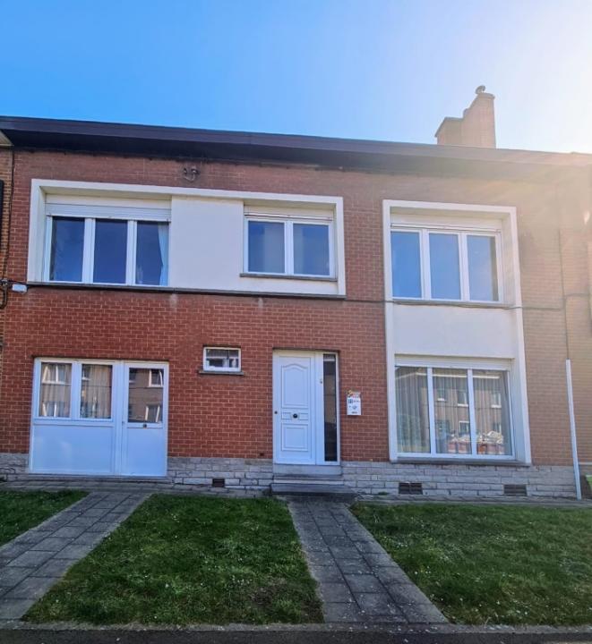 5ème 12, Saint-ghislain, 7330, 比利時
