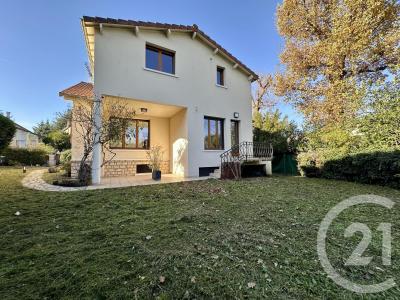 La Celle St Cloud, Île-de-France 78170, アキタン