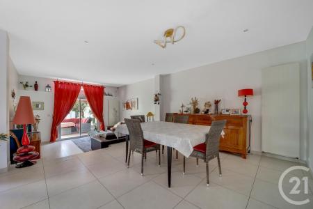 Clamart, Île-de-France 92140, Francia