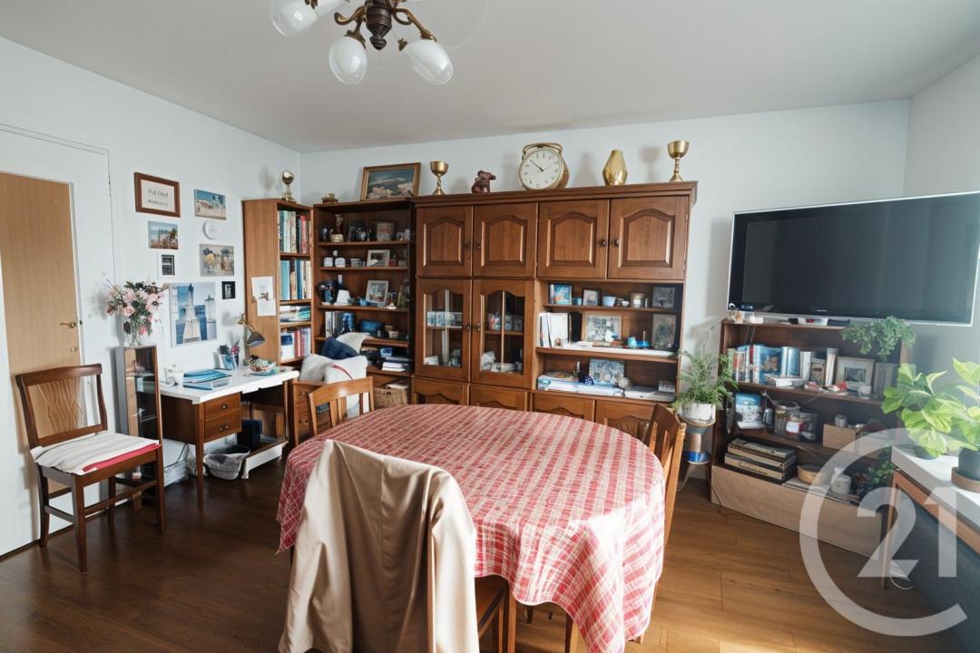 Juvisy Sur Orge, Île-de-France 91260, アキタン