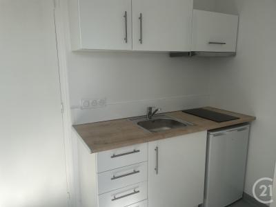 Montpon Menesterol, Akwitania 24700, Francja
