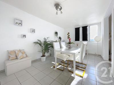 Bagnols Sur Ceze, 格朗多克鲁西永 30200, 法国