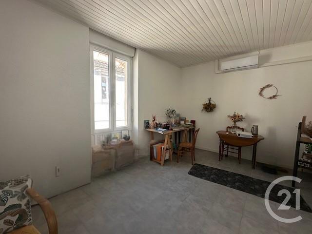 Nimes, Languedoc-Roussillon 30000, 法国