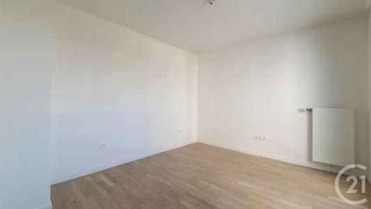 Colombes, Île-de-France 92700, アキタン