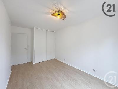 Melun, Île-de-France 77000, France