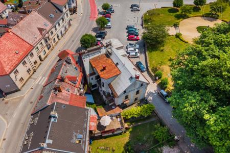 Školní náměstí, Lomnice Nad Popelkou, Semily 51251, Czech Republic