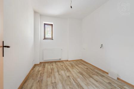 Školní náměstí, Lomnice Nad Popelkou, Semily 51251, チェコ共和国